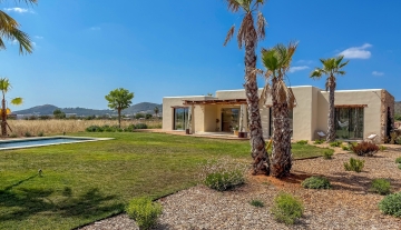 Resa estates Ibiza finca can Tumas for sale house.jpg